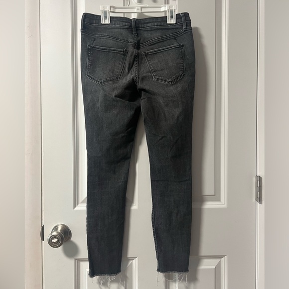 Mossimo | Mid Rise Cropped Distressed Jegging - Picture 2 of 4